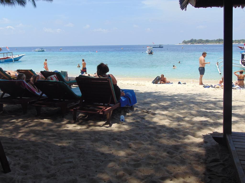 Brother Bungalow Gili Trawangan Exterior photo