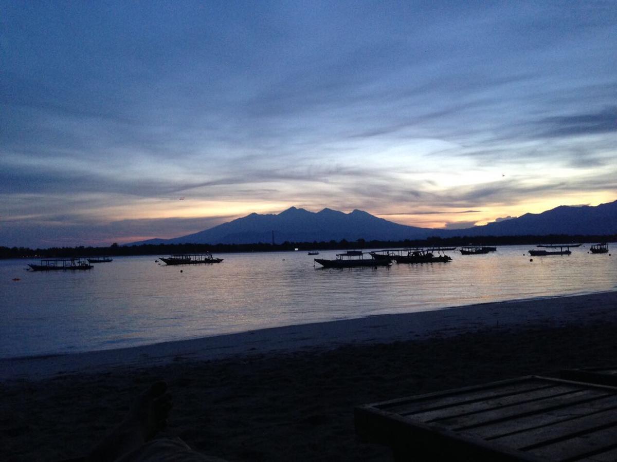 Brother Bungalow Gili Trawangan Exterior photo