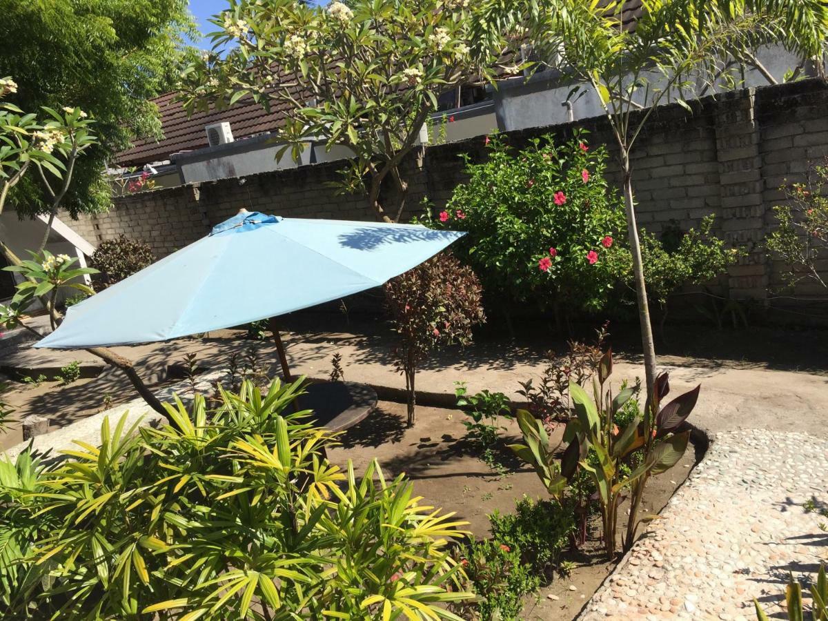 Brother Bungalow Gili Trawangan Exterior photo